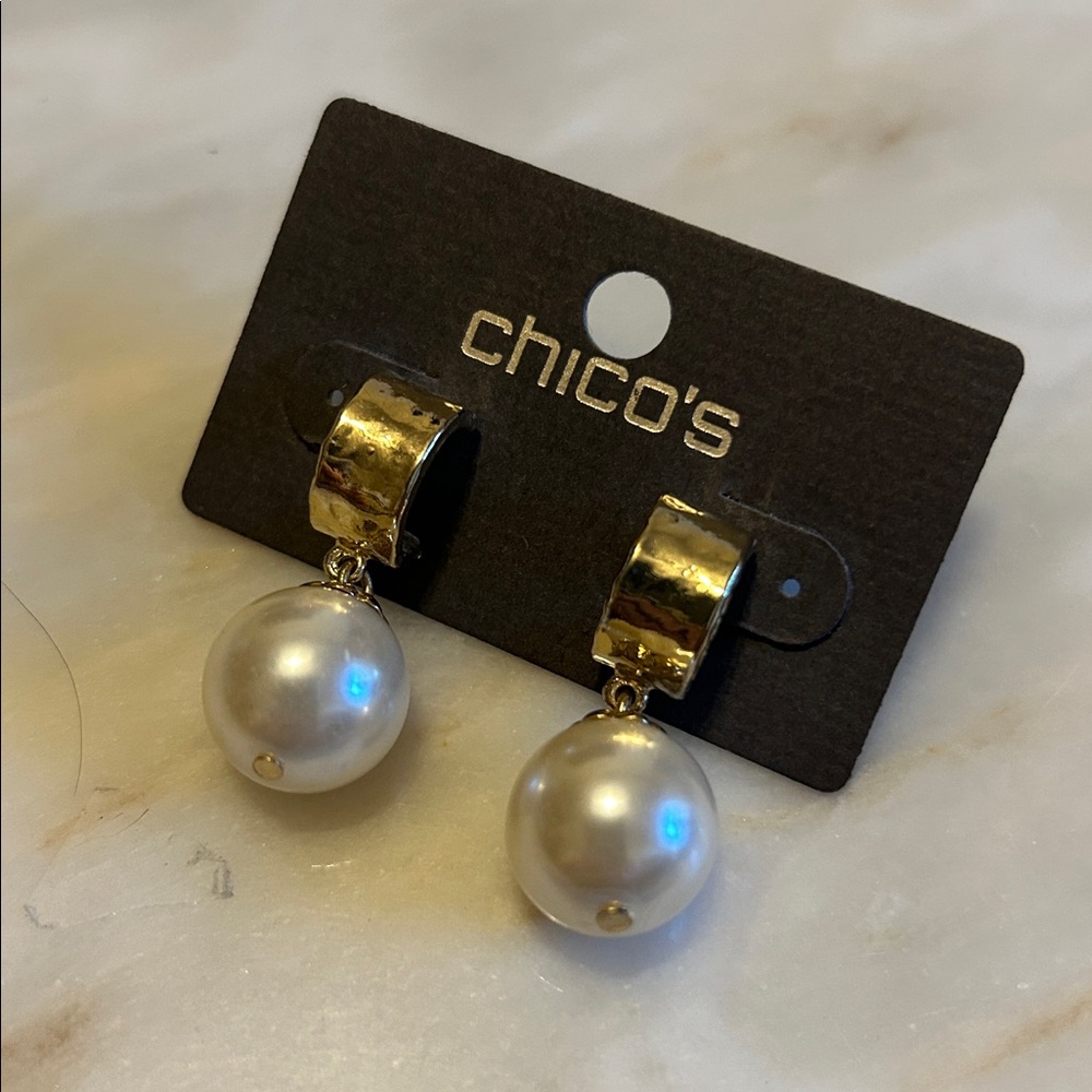 Chico's Women Gold‎ Tone Faux Pearl Arie Dangle Drop Earring NWT